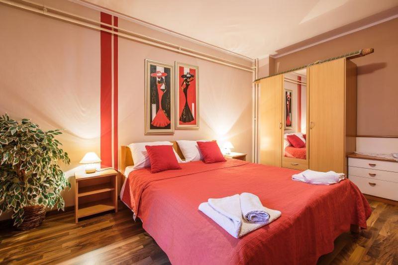 Apartmani Gilda ヴルサル エクステリア 写真